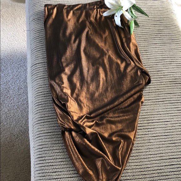 Asymmetrical bronze skirt - Picture 6 of 8